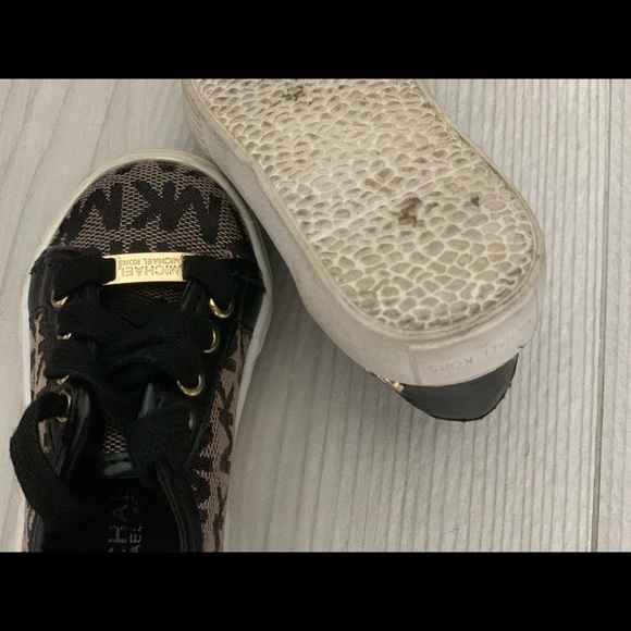 Michael Kors Classic Im a Rebel Lace Up Sneakers - Picture 6 of 6